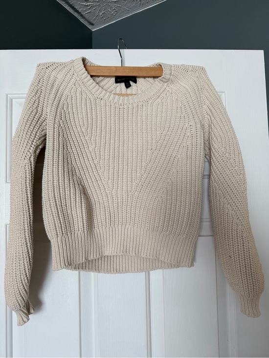 Banana Republic Sweaters - Banana Republic Cream Cable-Knit Crewneck Sweater